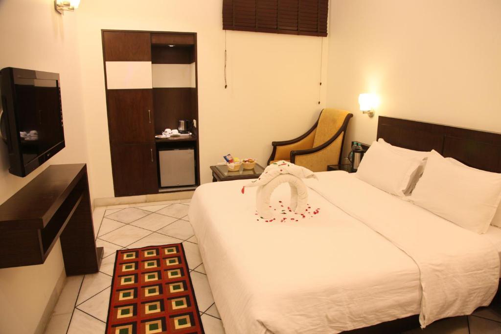 Hotel Taj Resorts Agra  Room photo